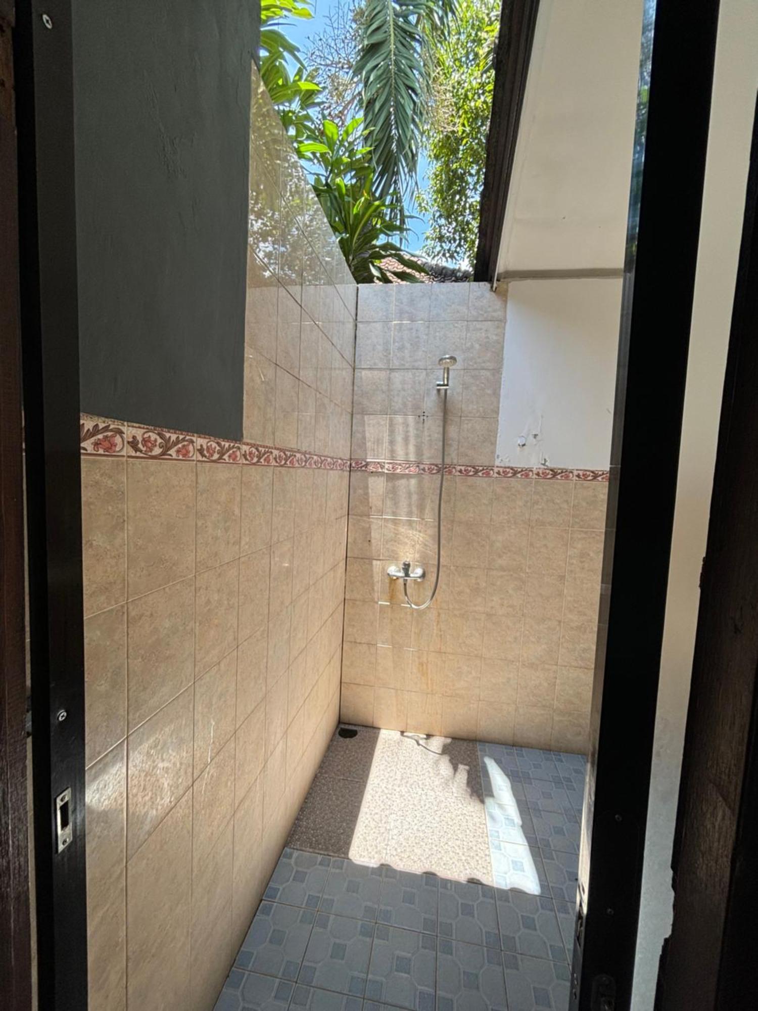 Bahari Beach Amed Ngoại thất bức ảnh