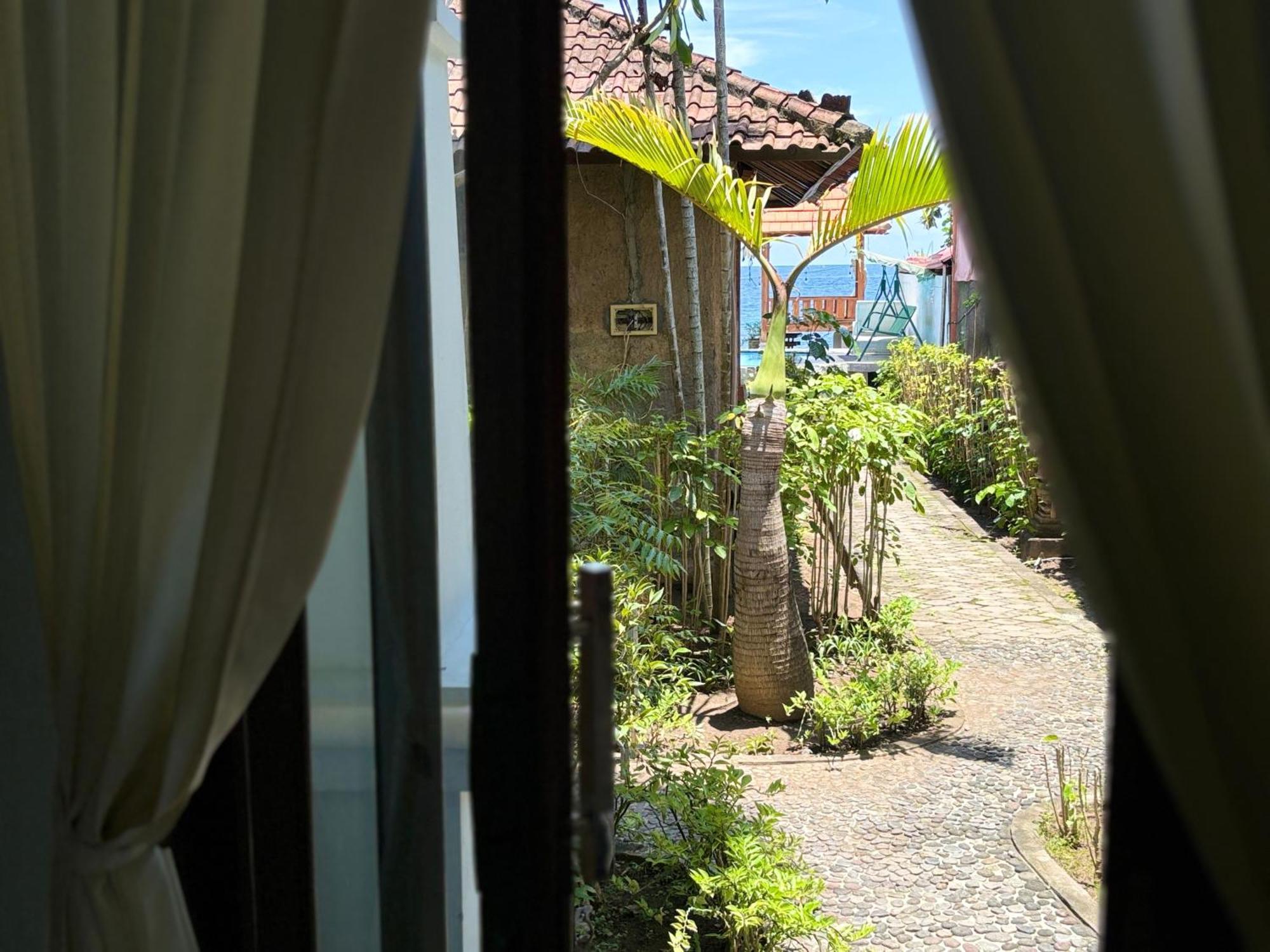 Bahari Beach Amed Ngoại thất bức ảnh
