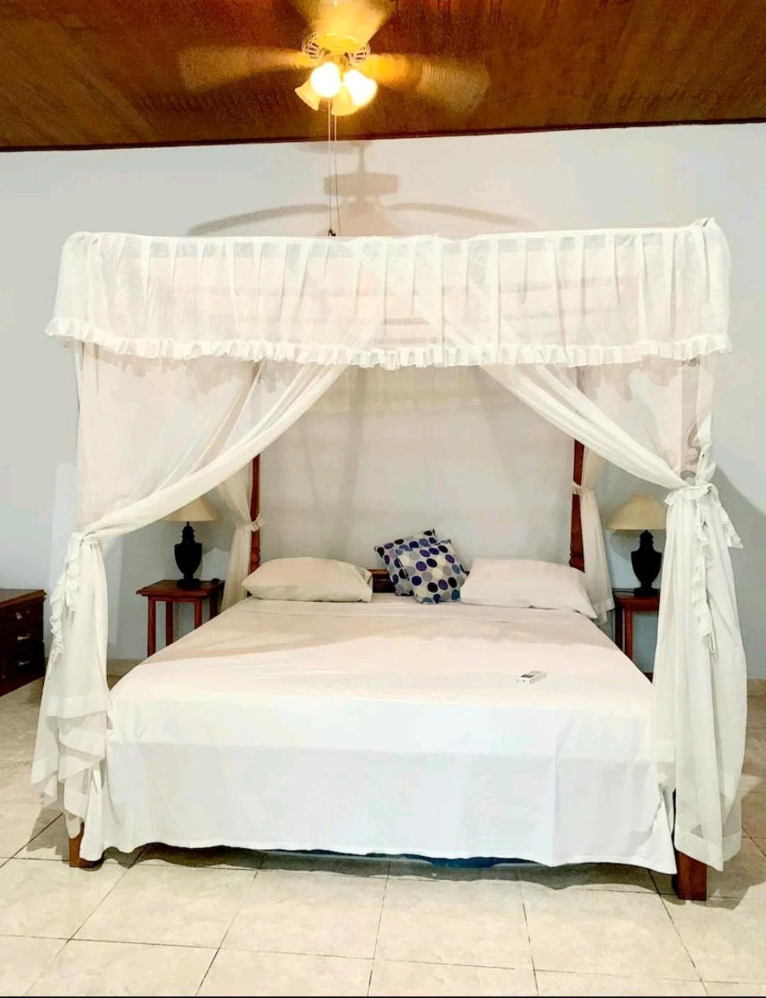 Bahari Beach Amed Phòng bức ảnh